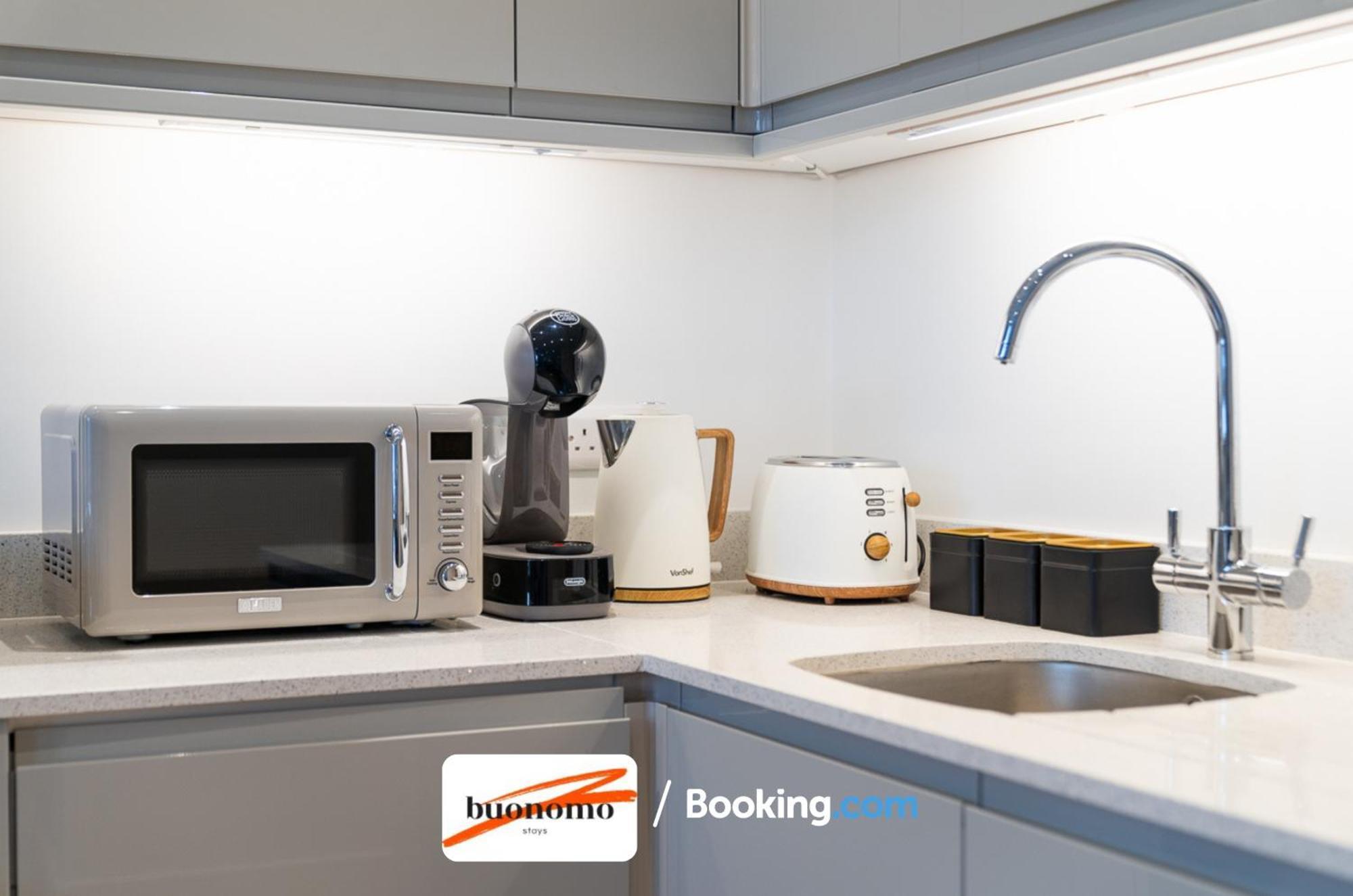 Two Bedroom Apartment At Buonomo Stays Short Lets & Serviced Accommodation Close To Wimbledon Tennis Courts London Exterior foto