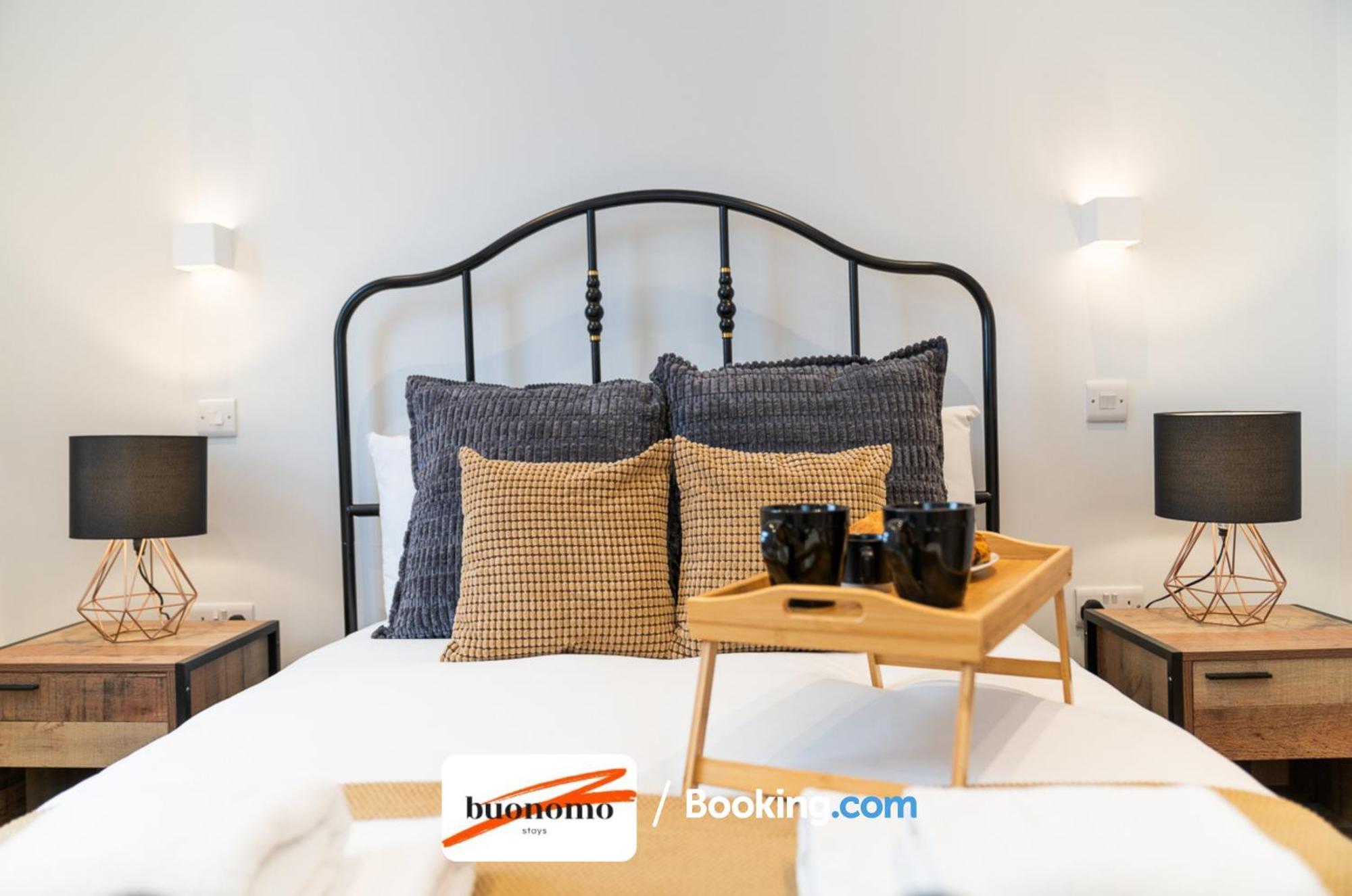Two Bedroom Apartment At Buonomo Stays Short Lets & Serviced Accommodation Close To Wimbledon Tennis Courts London Exterior foto